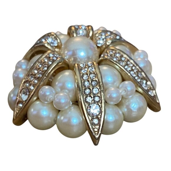 Vintage Faux Pearl & Rhinestone Floral Clip-On Earrings - Picture 7 of 13